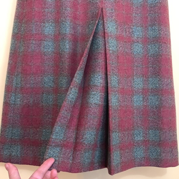 Morplan | 100% Wool Green Red Tartan Plaid Side Zip Vintage Skirt 12.5” W 30” L - Picture 13 of 16